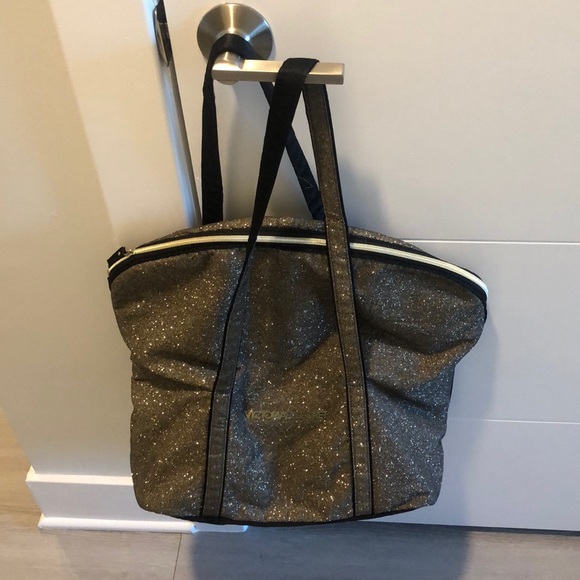 Victoria Secret Champagne/Brown Sparkly Duffle Bag - Picture 4 of 8